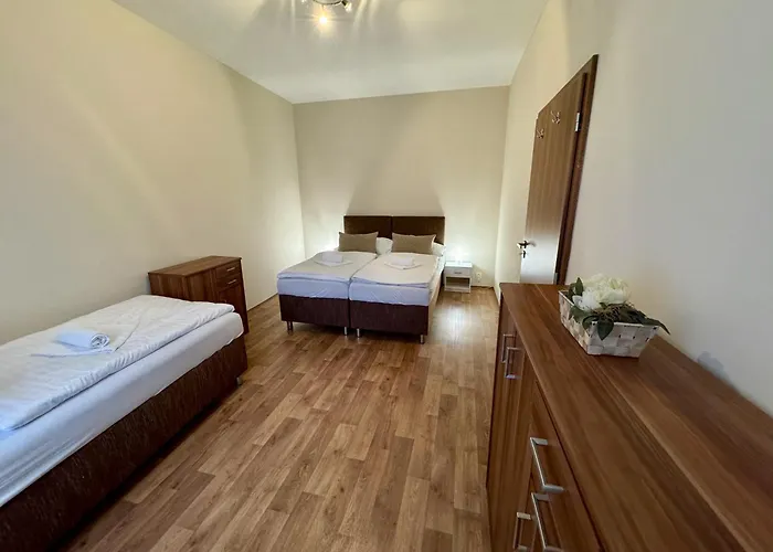 Laubeho Namesti Apartament *